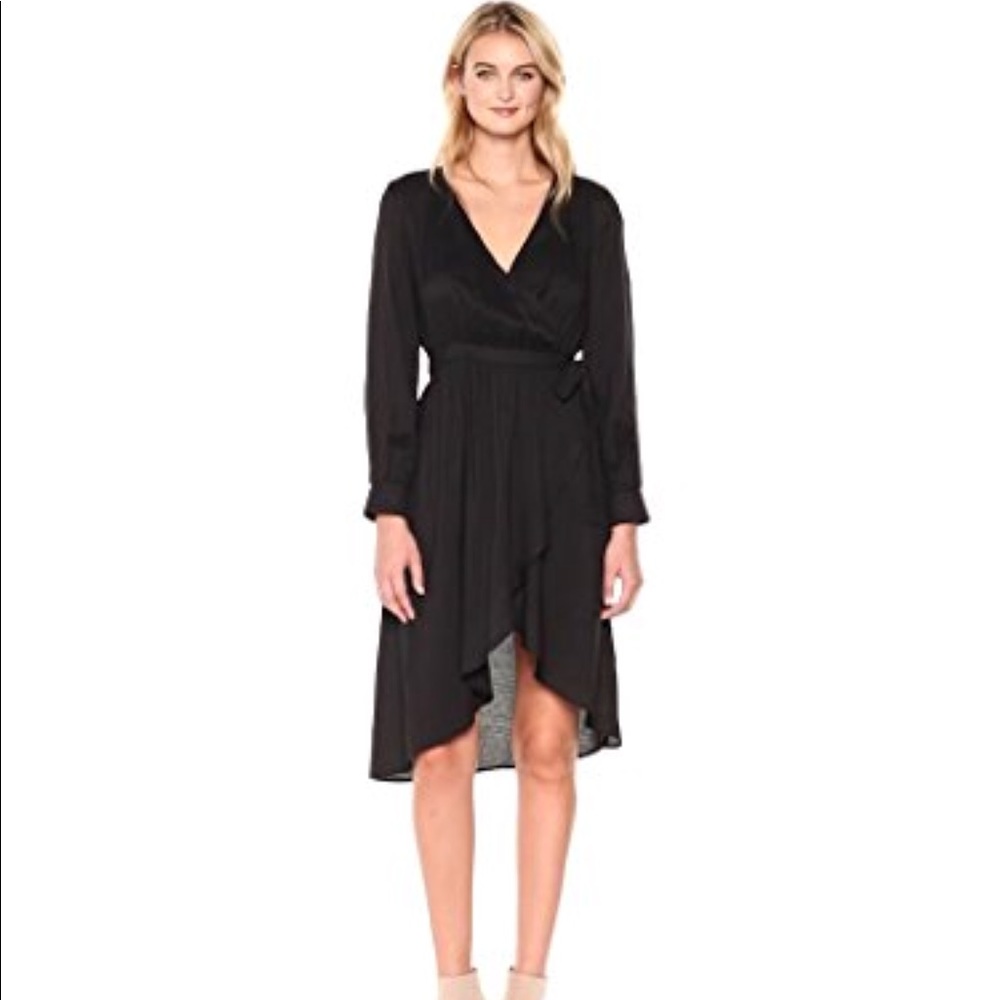 MINKPINK wrapped high low dress with v neck.
